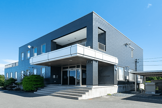 青森つばめプロパン社屋